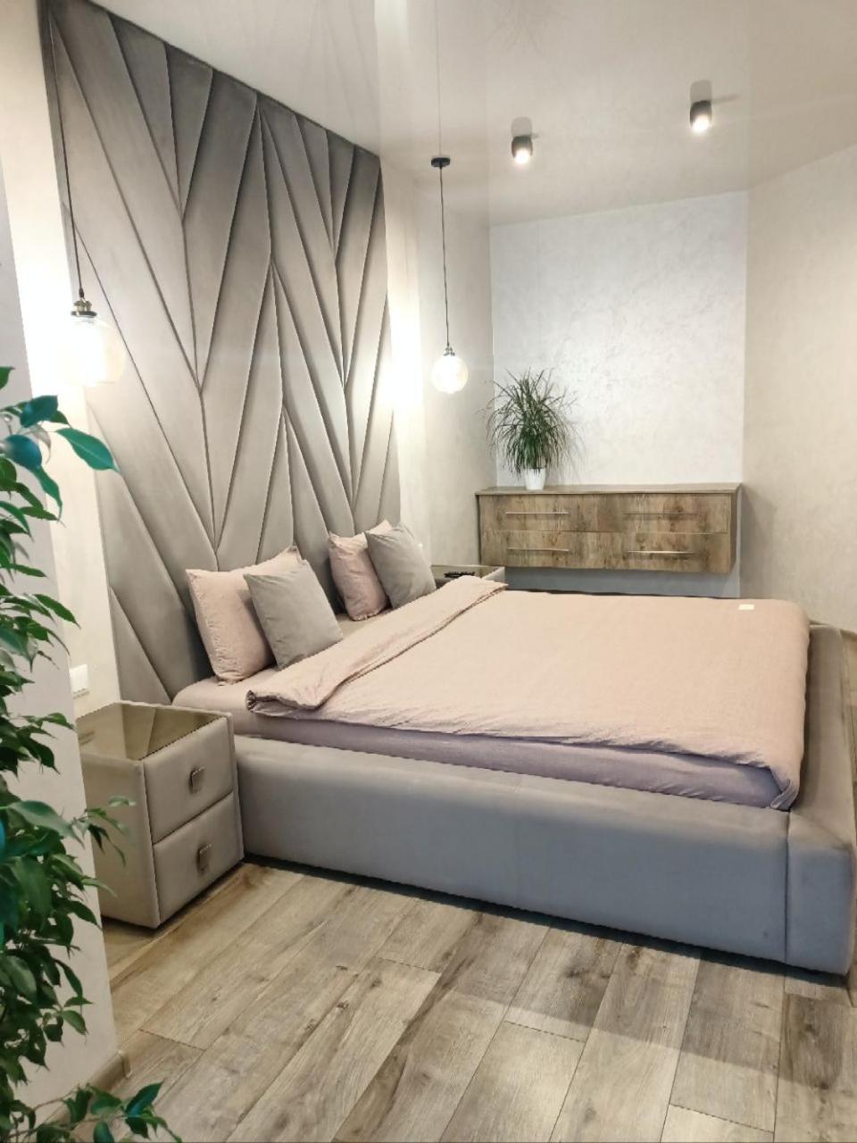 Вишуканий 1К Люкс! Khmelʼnytsʼkyy Exteriör bild